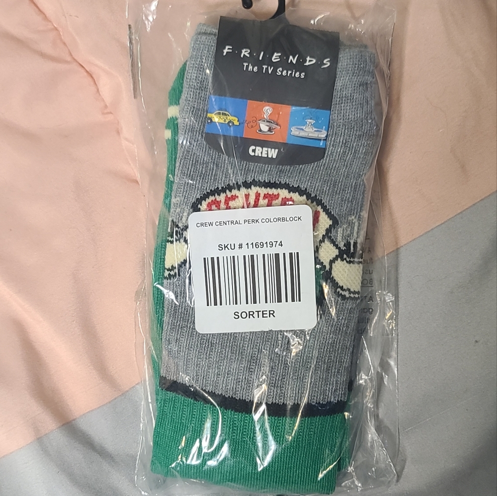 Central Perk Crew Socks